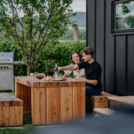 Aiva Glamping *